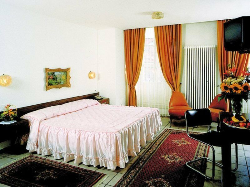 Hotel Dell'Angelo Locarno Habitación foto